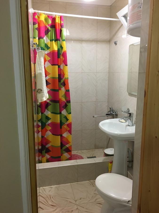 סוקהום Guest House On Shakirbay 11 מראה חיצוני תמונה