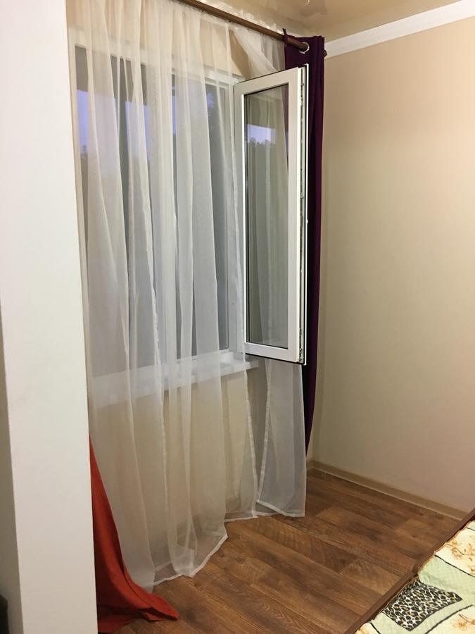סוקהום Guest House On Shakirbay 11 מראה חיצוני תמונה