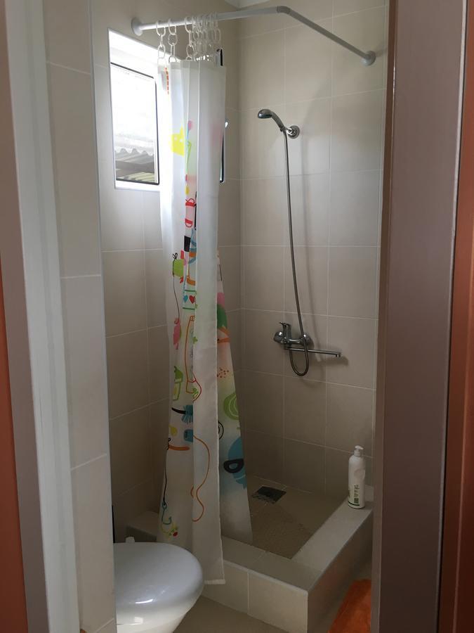סוקהום Guest House On Shakirbay 11 מראה חיצוני תמונה