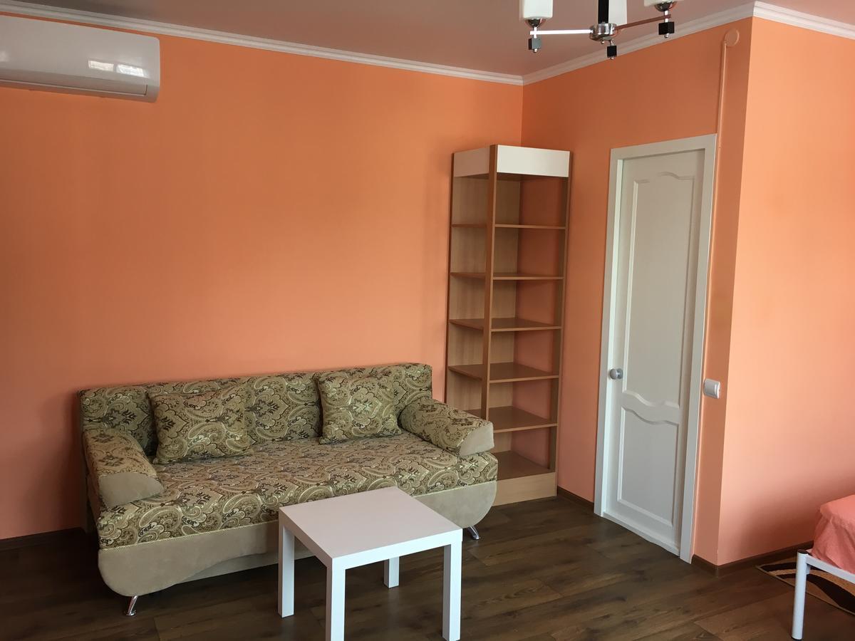 סוקהום Guest House On Shakirbay 11 מראה חיצוני תמונה